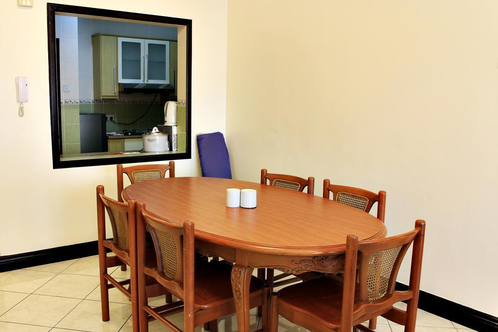 Kk Vacation Apartments-Marina Court - Stay And Get Cash Rebate Kota Kinabalu Room photo